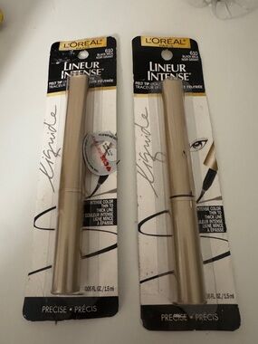 L'Oreal Black Eyeliner Pen with Gold Accents